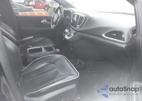 2019 Chrysler Pacifica Limited из США, поврежденный, VIN 2C4RC1GG7KR506859